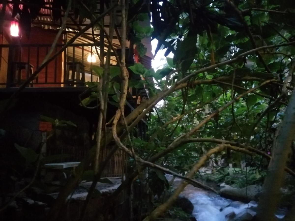 แม่อุ๊ยโฮมสเตย์&Mae Uai Homestay Ban Pok Nai Buitenkant foto